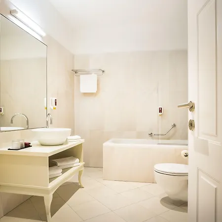 Amalia - By Liburnia & (adults Only) 4*