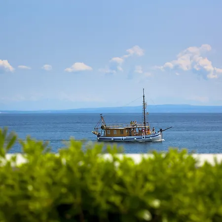 Amalia - By Liburnia & (adults Only) 4*